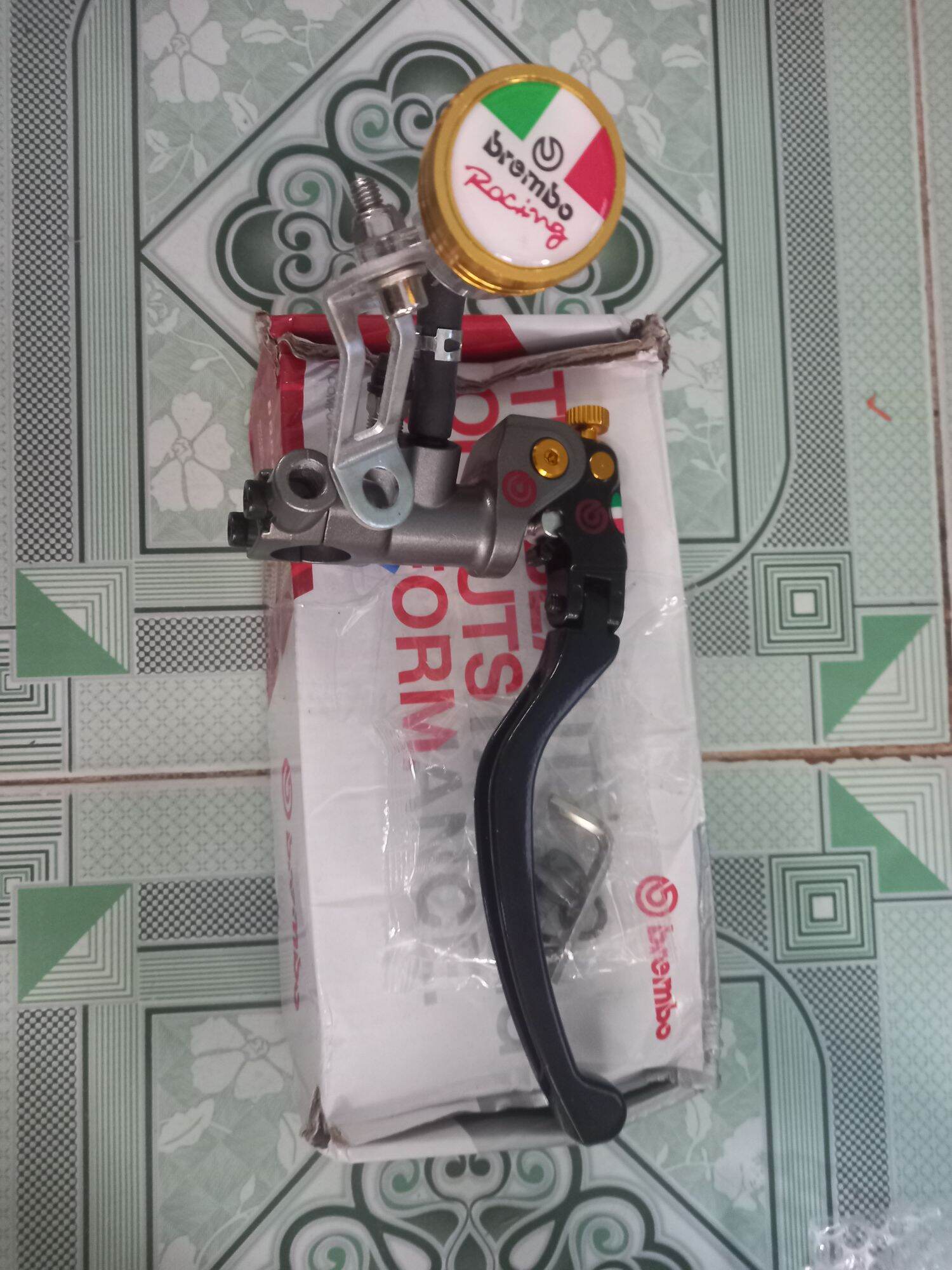Tay Thắng rembo bình dầu rời gắn nhìu loại xe