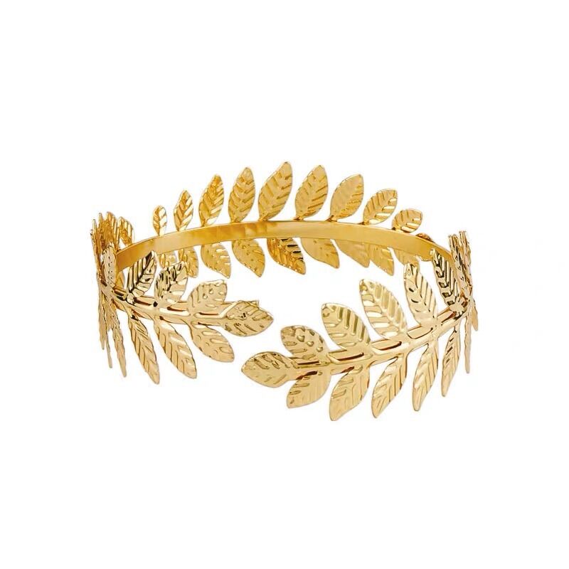 Vòng đeo tay hình chiếc lá - Arora boutique