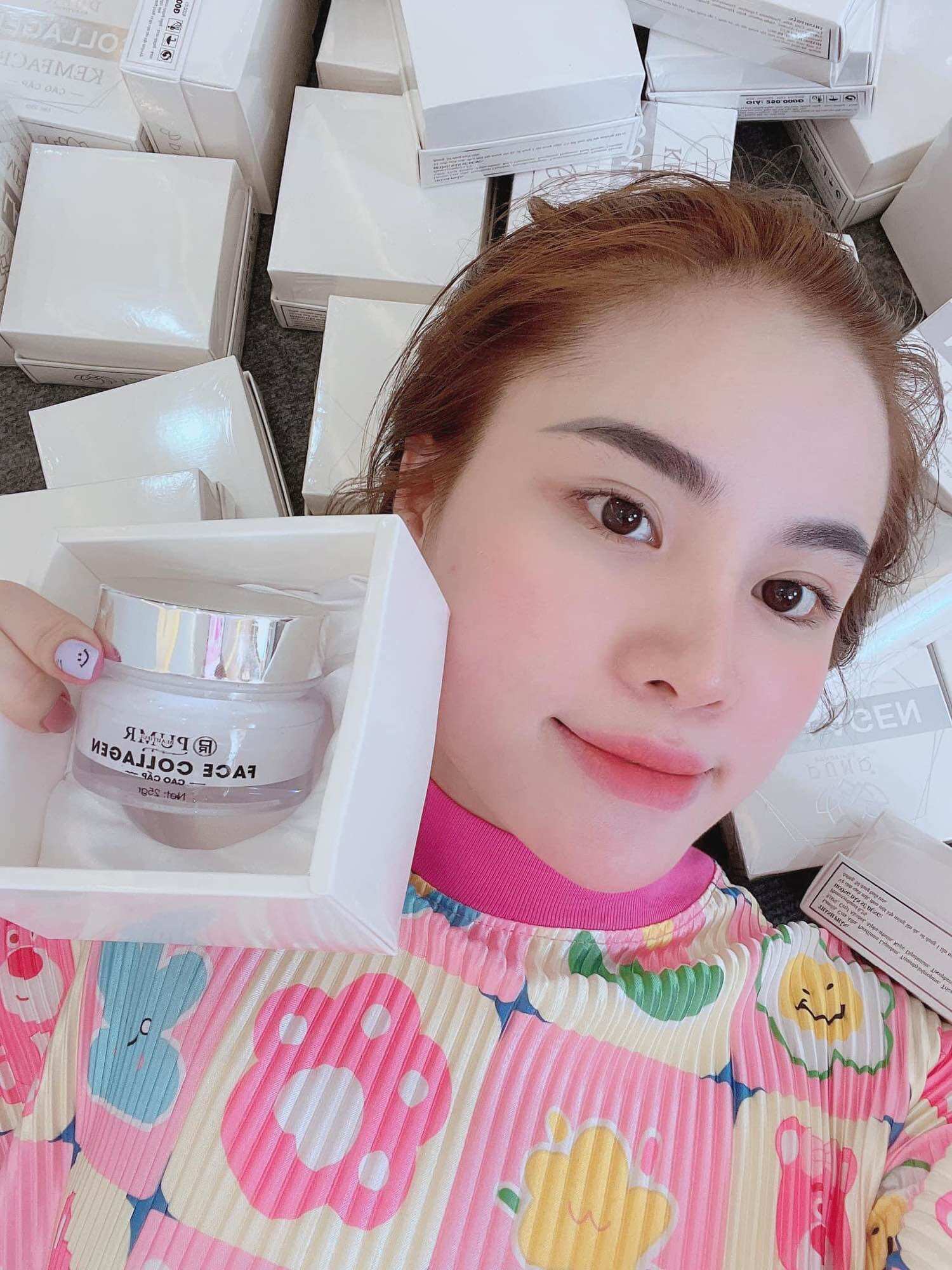 Kem face collagen pumr