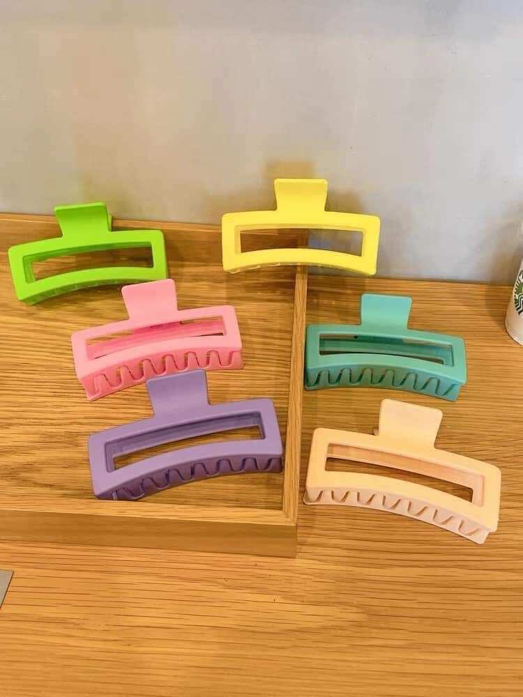 kẹm tóc hàn quốc ( màu ngẩu nhiên)