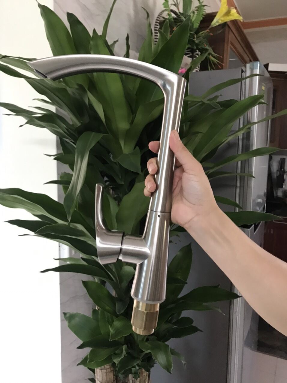 Vòi nóng lạnh gắn chậu rửa chén bát hàng bãi Nhật