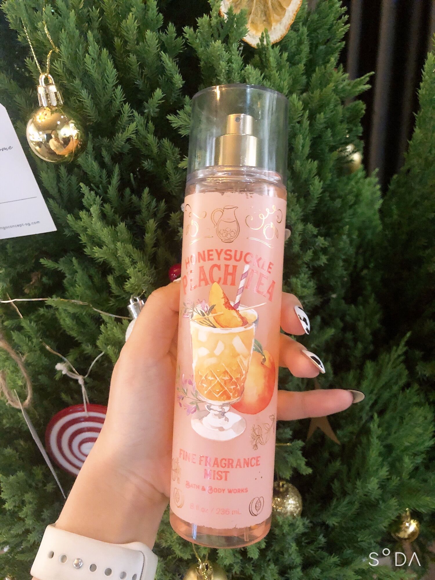 Xịt thơm body mist mùi HoneySuckle Peach Tea