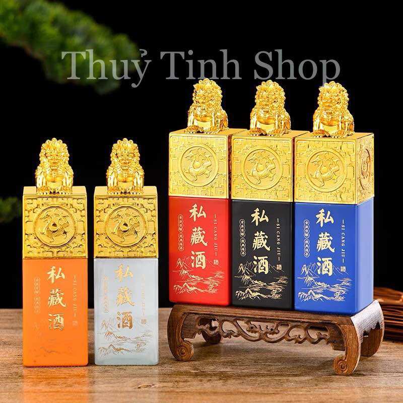 Chai, bình thuỷ tinh đẹp 500ml mẫu con dấu