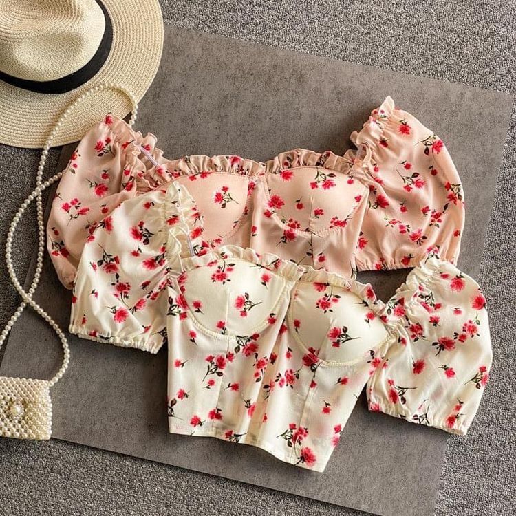 Áo croptop áo cúp ngực tay phồng xinh xắn