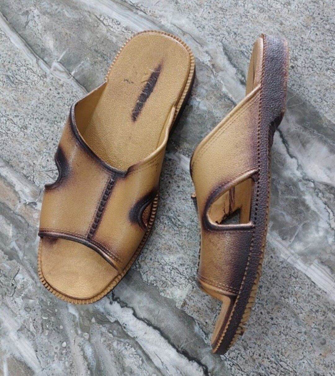 dép nhựa thái đế vàng, hàng thái lan, mềm, mang êm chân, siêu bền, chống trượt, size 38 đến 43.