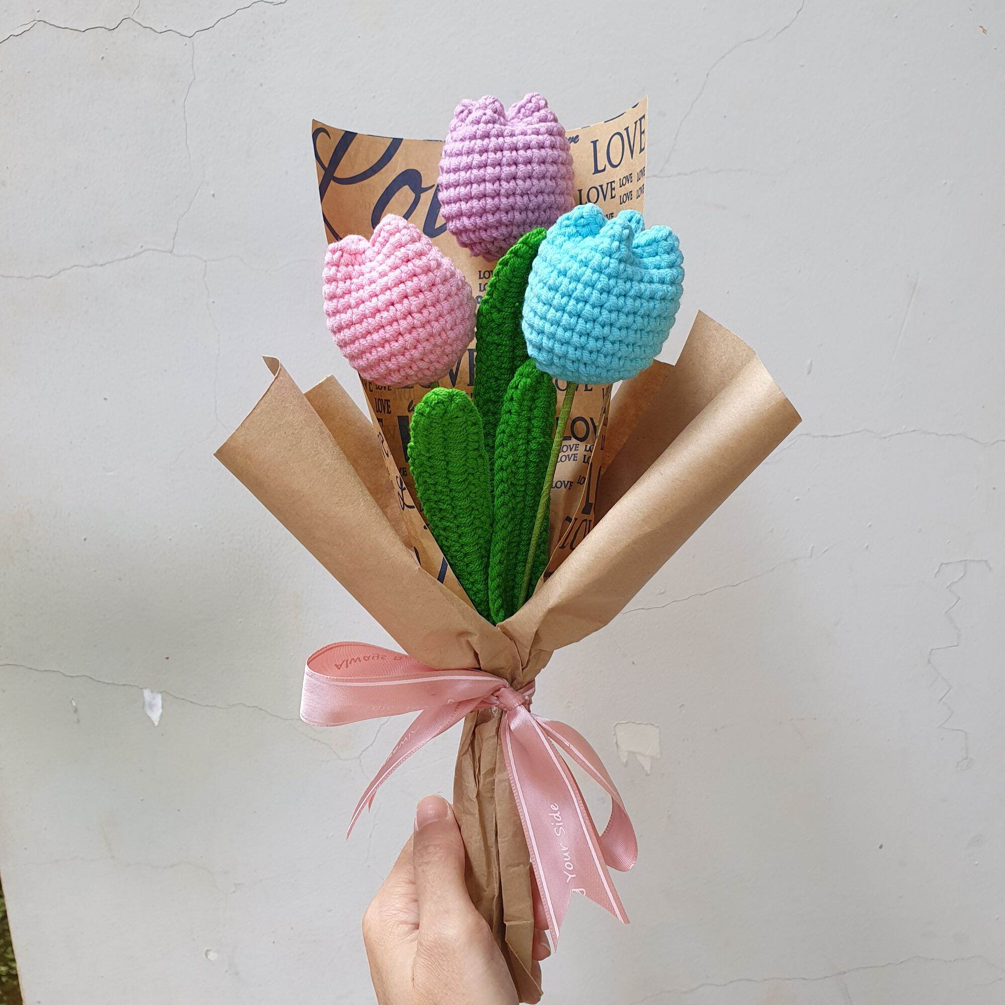 [QUÀ TẶNG] BÓ HOA LEN TULIP HANDMADE XINH XẮN