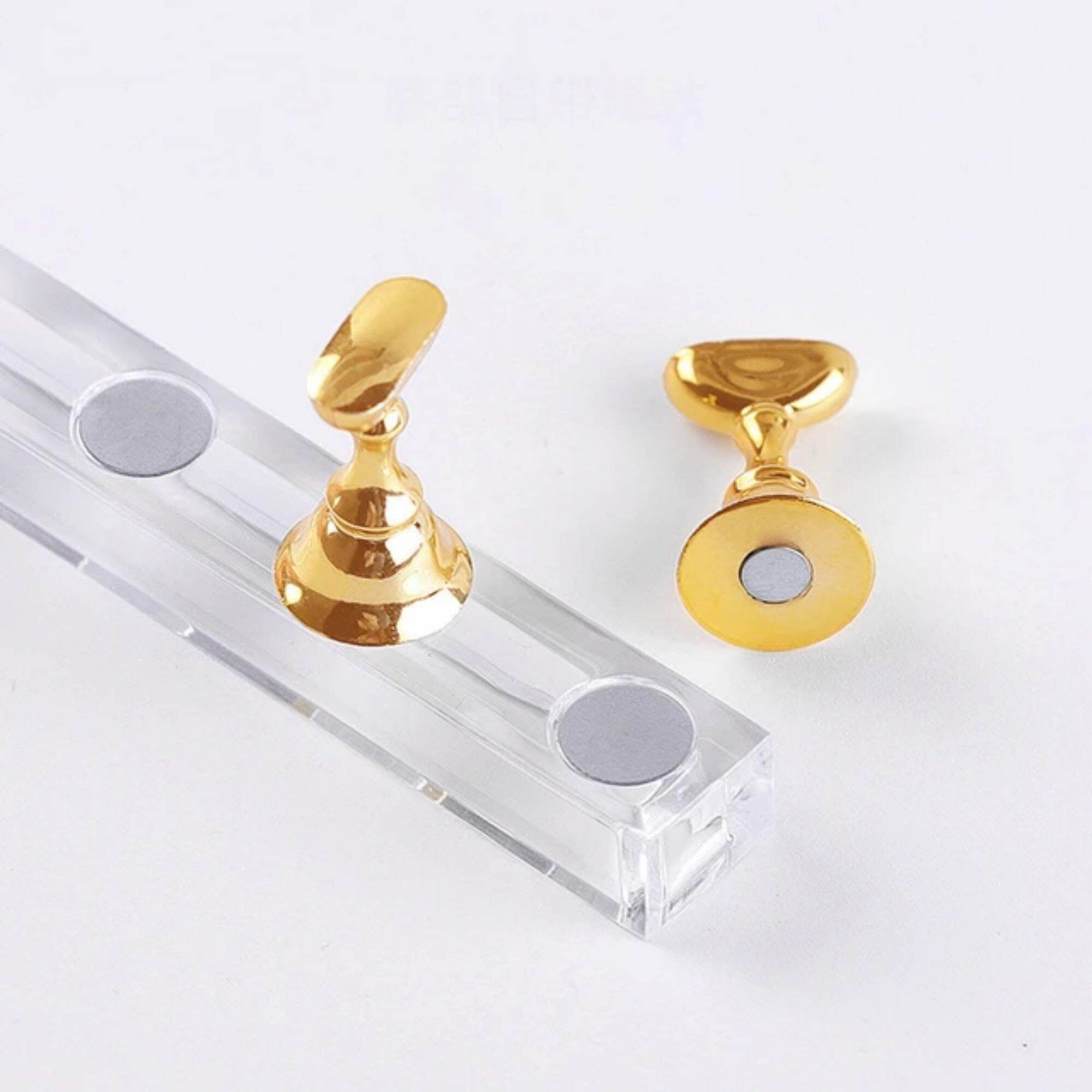 Set 5 chiếc đế gắn móng giả tập vẽ nail - Đế nam châm gắn móng