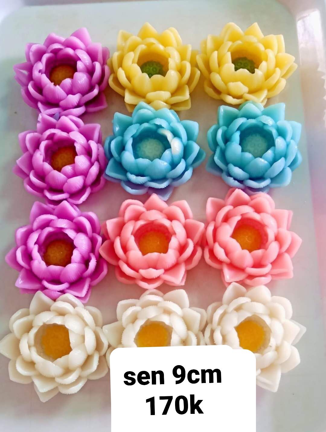 Khuôn silicon hoa sen 9cm