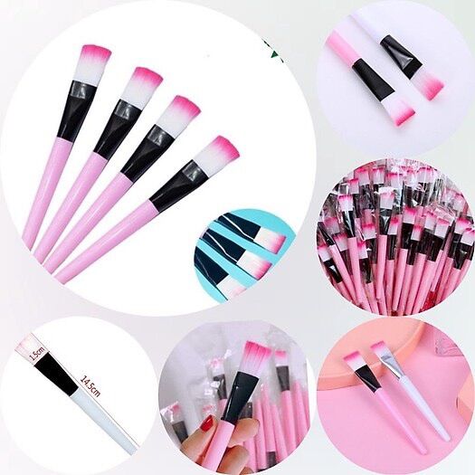 01 cây cọ quét đắp mặt nạ cán hồng
