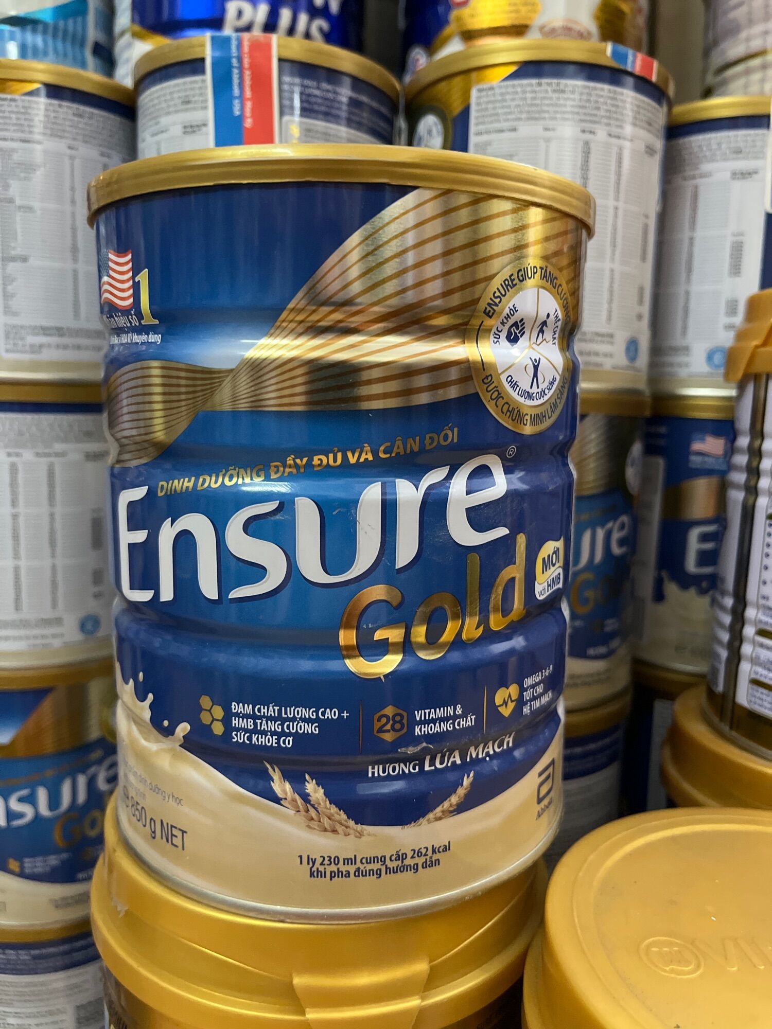 Sữa bột Ensure Gold hương Vani lon 850g