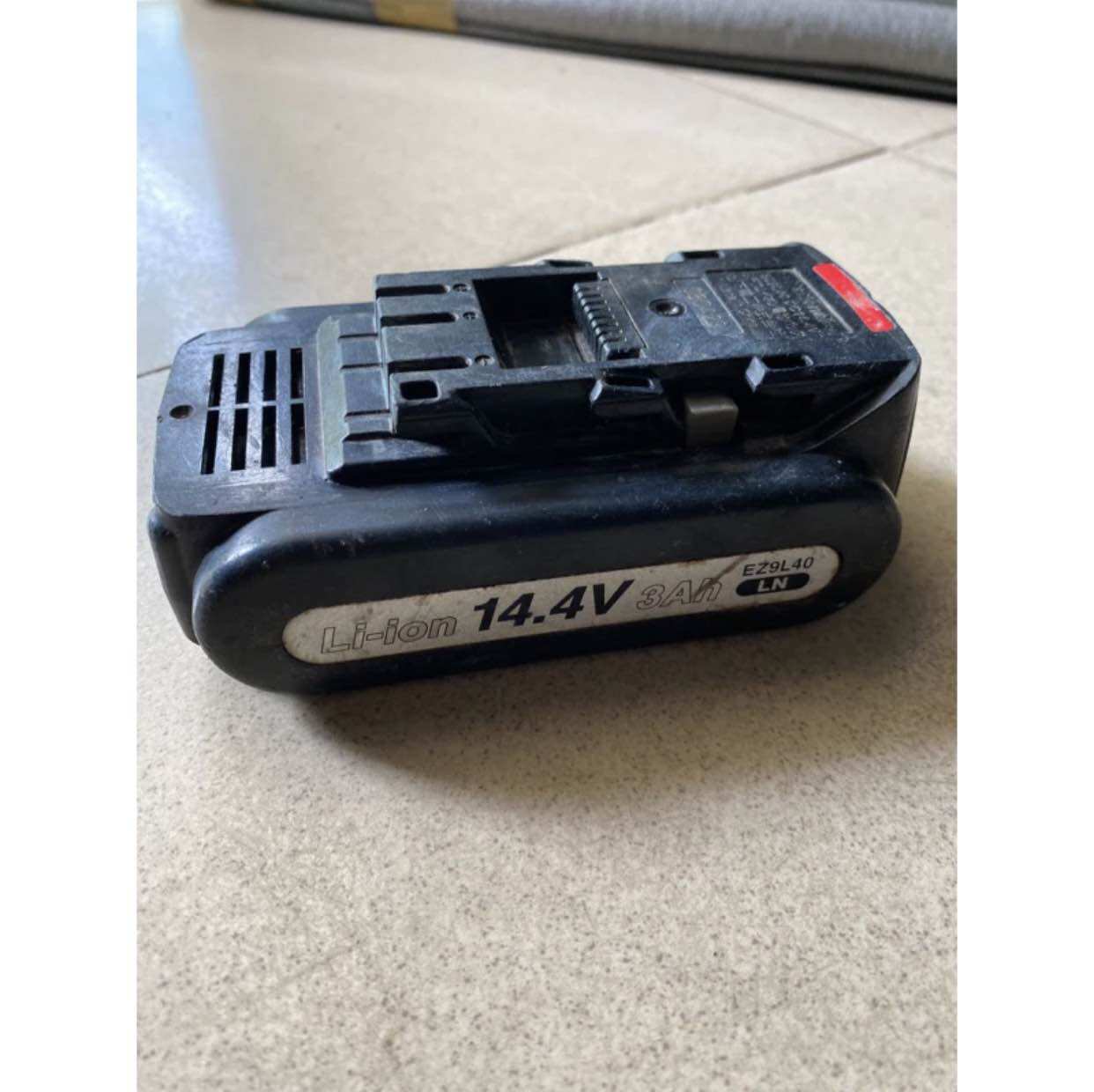 Vỏ pin zin cũ panasonic 14,4v 3.ah