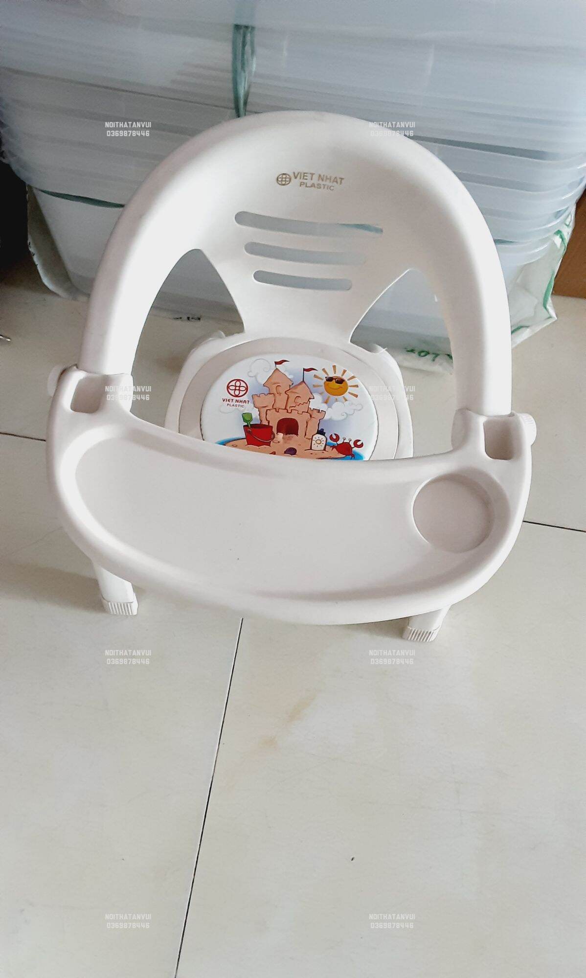 Ghế ăn dặm có thể tháo rời bàn