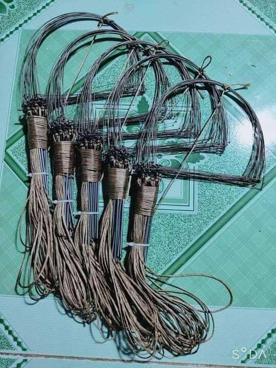 Giò gà chân thép 2 bộ 1 đón /1 đá