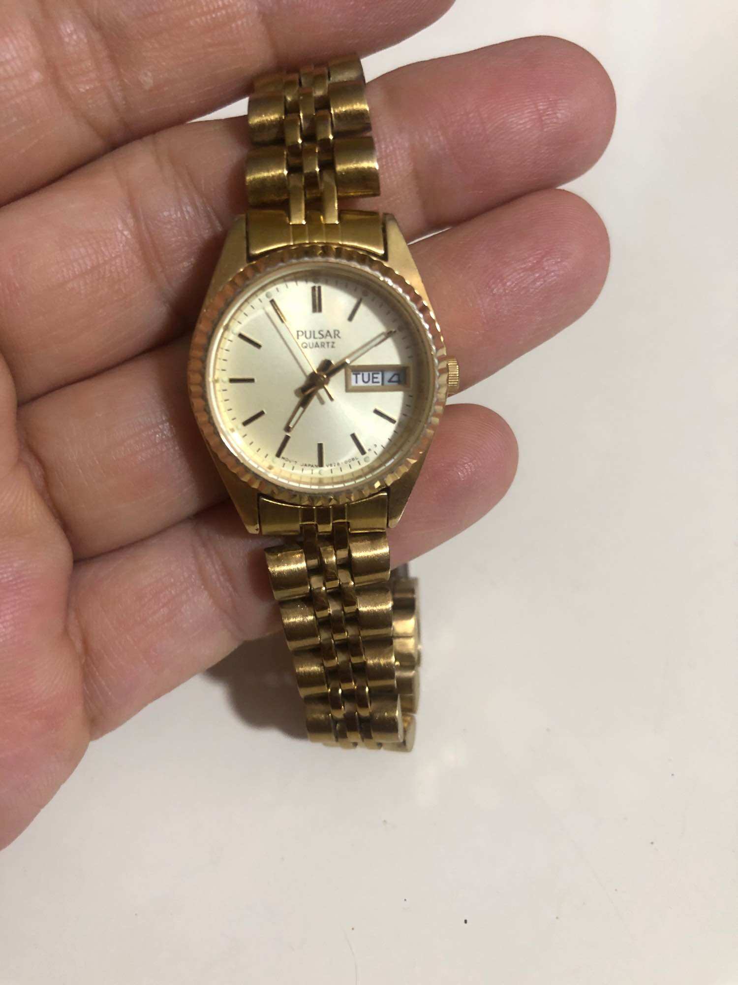 Đồng hồ Seiko, Citizen, Casio sử dụng năng lượng
