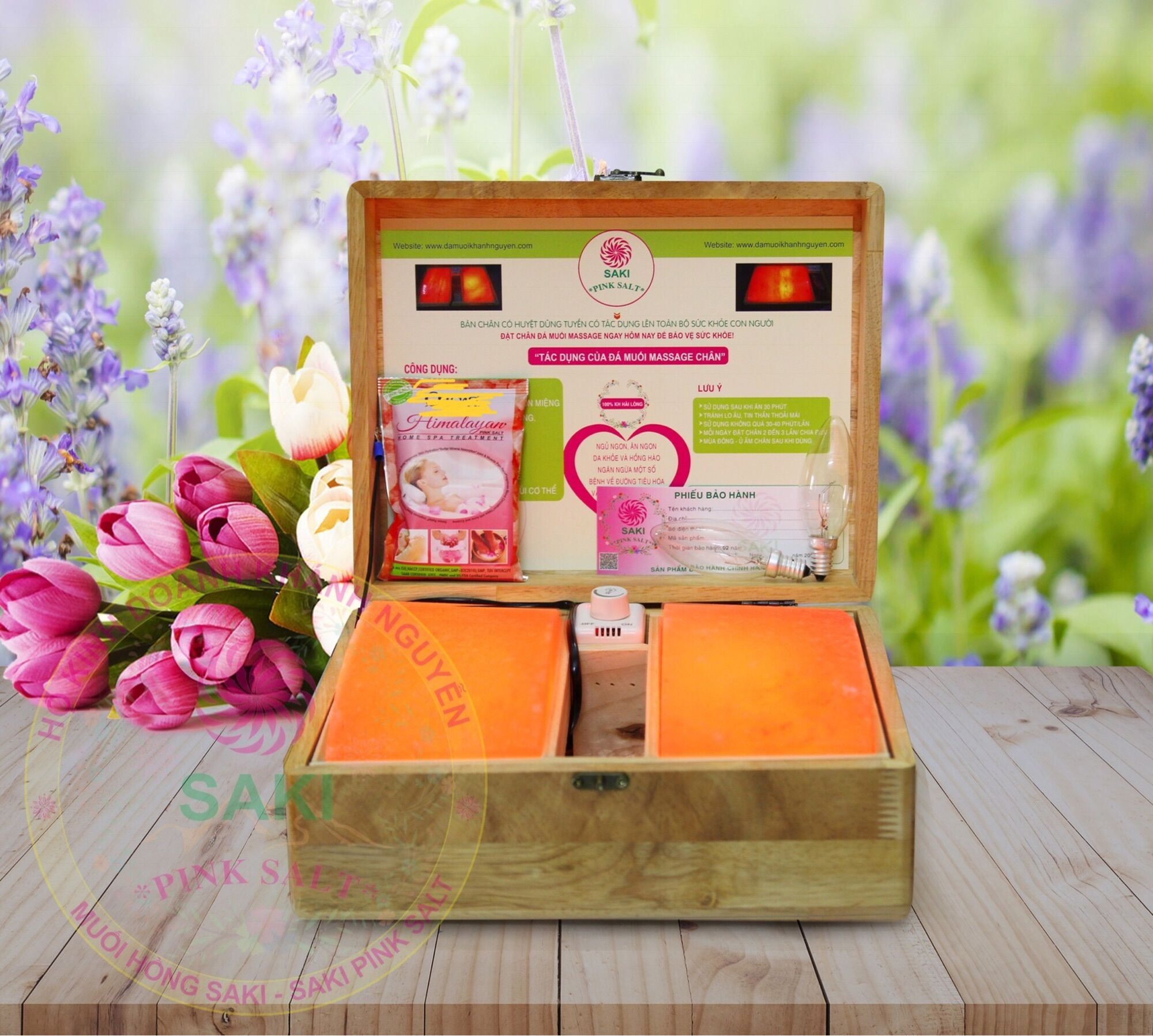 Hộp đá muối massage chân Himalaya đá đôi cong 5cm ( loại 2 viên đá bao đẹp) - Tặng kèm 1 bịch muối tắm 300gr và 2 bóng đèn - Tặng ngay 1 hộp muối ăn 500gr khi mua từ 3 sản phẩm trở lên.