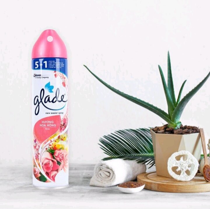 Xịt thơm phòng Glade 280ml ( hương leveder & Hương Hoa)