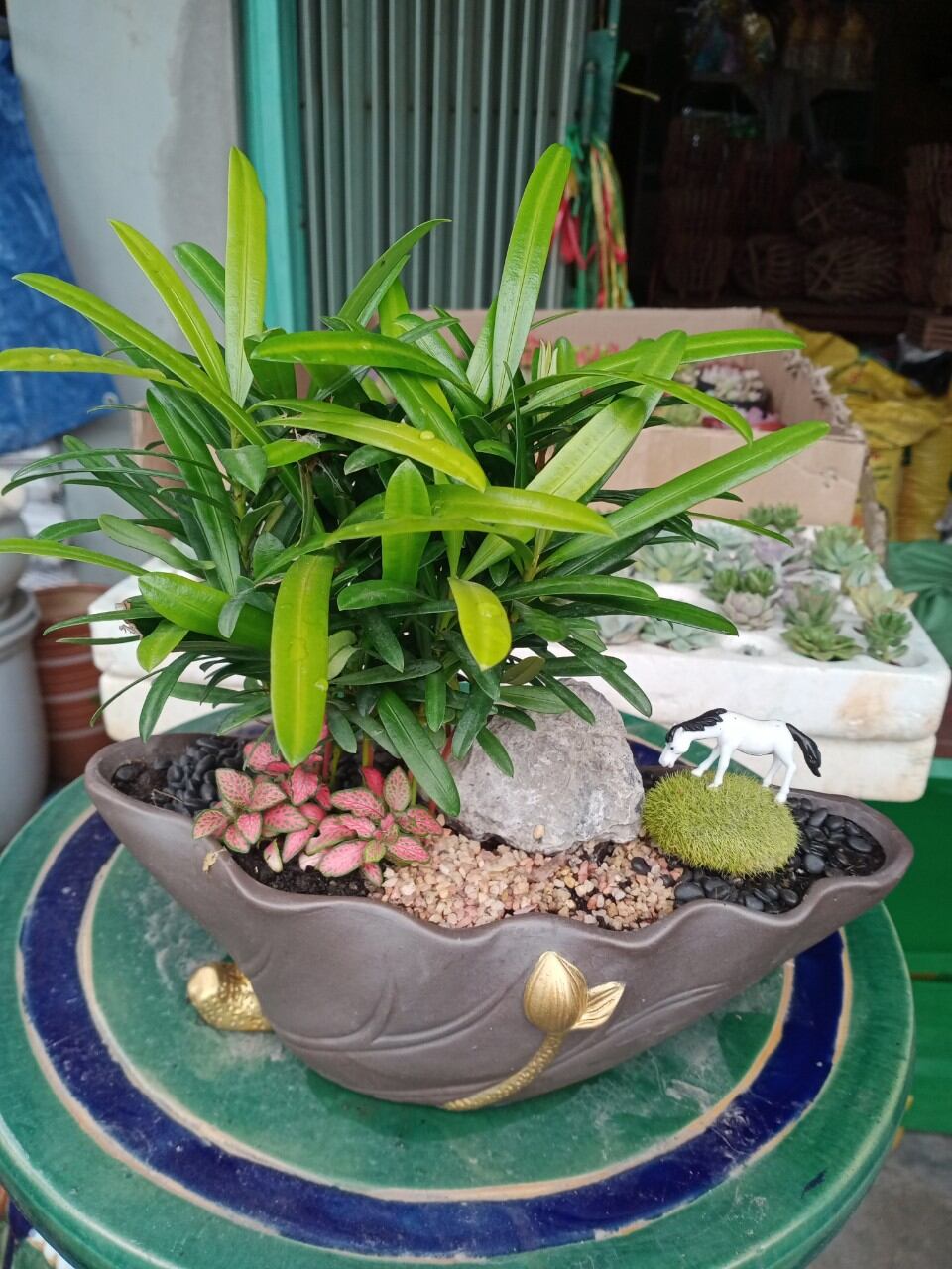 Mô hình con ngựa trang trí tiểu cảnh