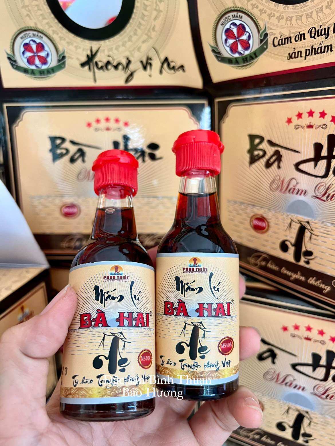 NƯỚC MẮM LÚ BÀ HAI - PHAN THIẾT ( hộp 8 chai x 60 ml )