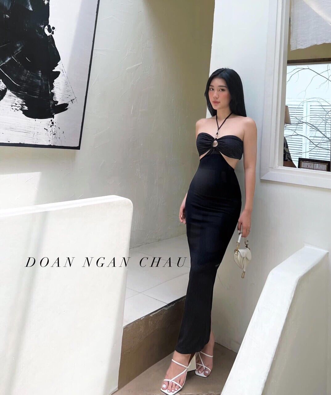 Đầm xốp ba khoen cổ yếm siêu hot