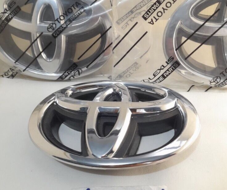 Đế logo innova 2012 2013 2014 2015