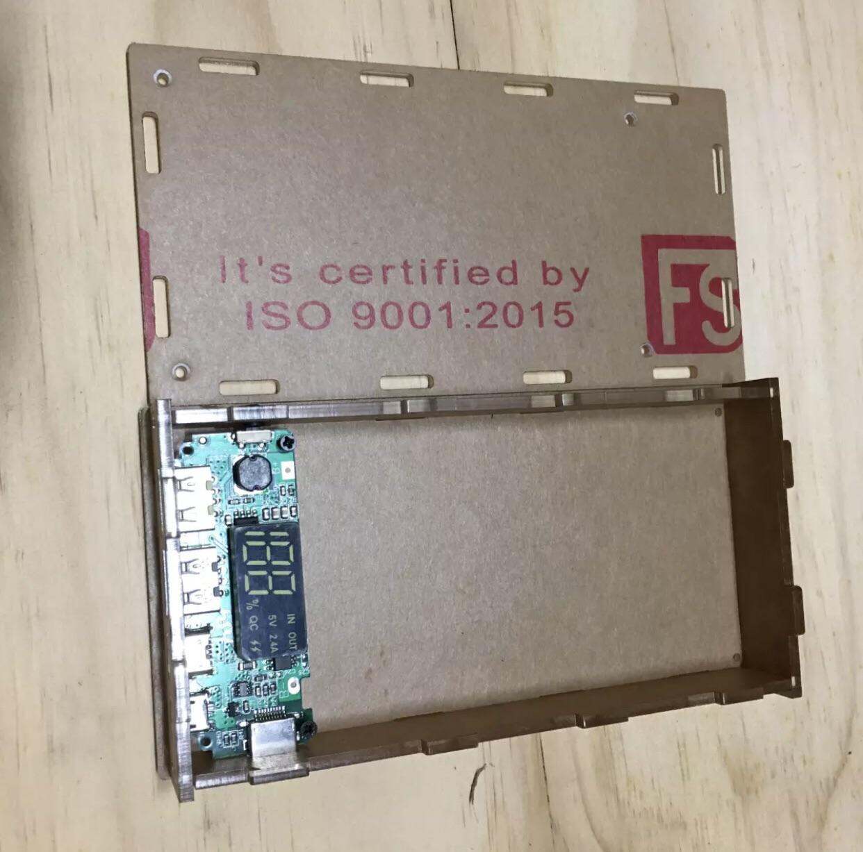 Box mica sạc dự phòng 6 cell type C, IP,micro