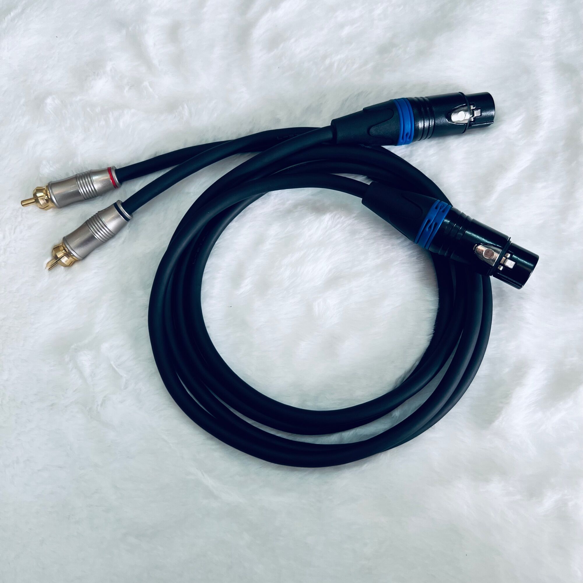 Dây Canon cái ra av đầu Jack bông sen