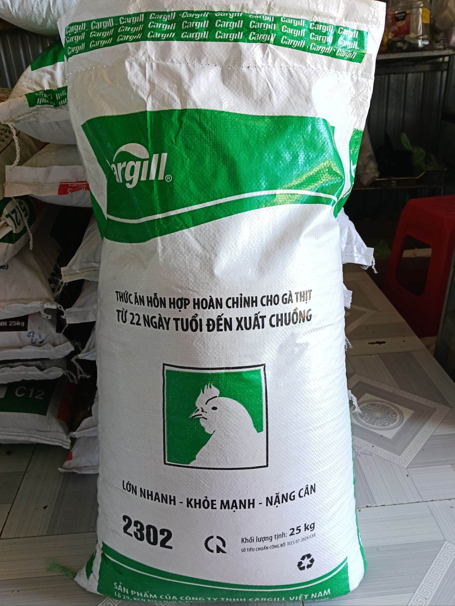 5 kí Thức ăn Cargill cho gà thả vườn. Dạng viên.