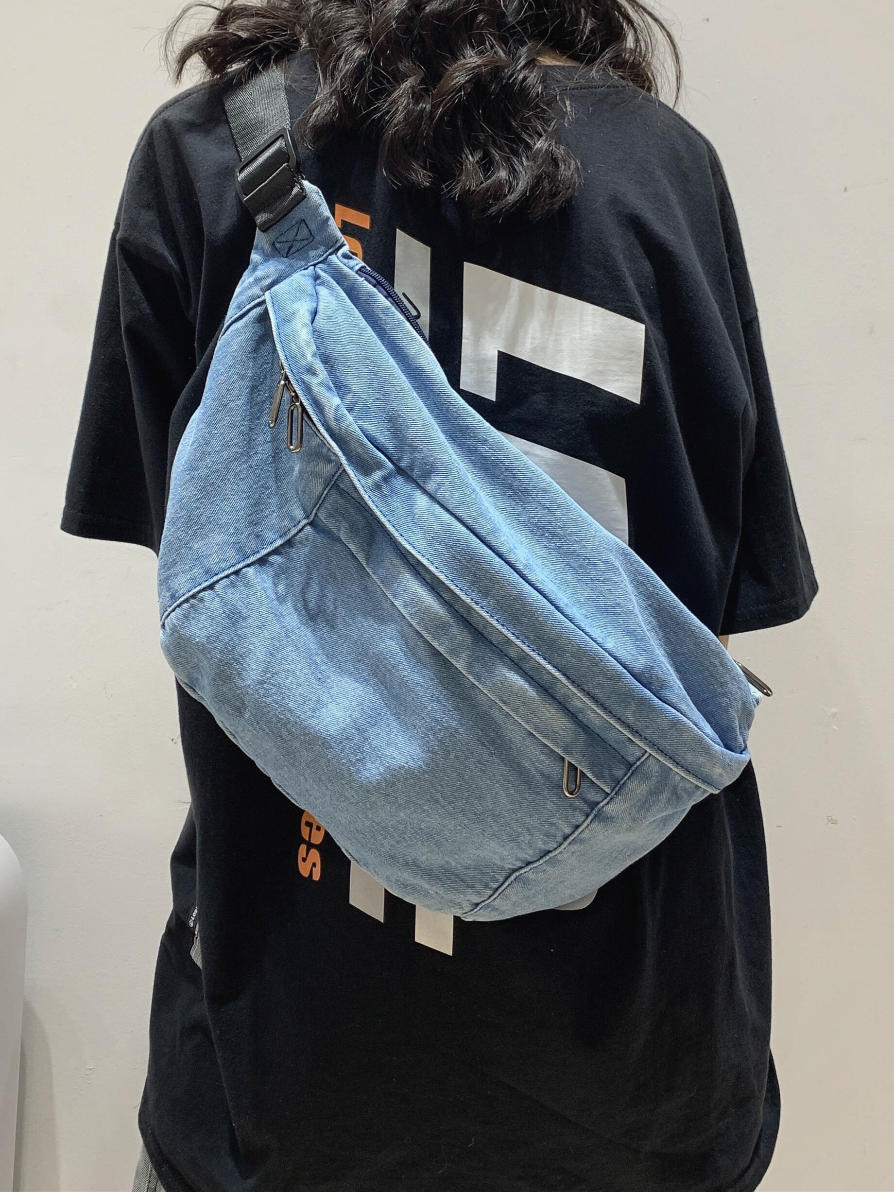 Túi Đeo Chéo Vải Denim Thể Thao Dung Tích Lớn Túi Đeo Ngực Nam Nữ Phong Cách Nhật Bản Cổ Điển Túi Đeo Vai Đơn Mềm Có Ngăn Đựng Điện Thoại