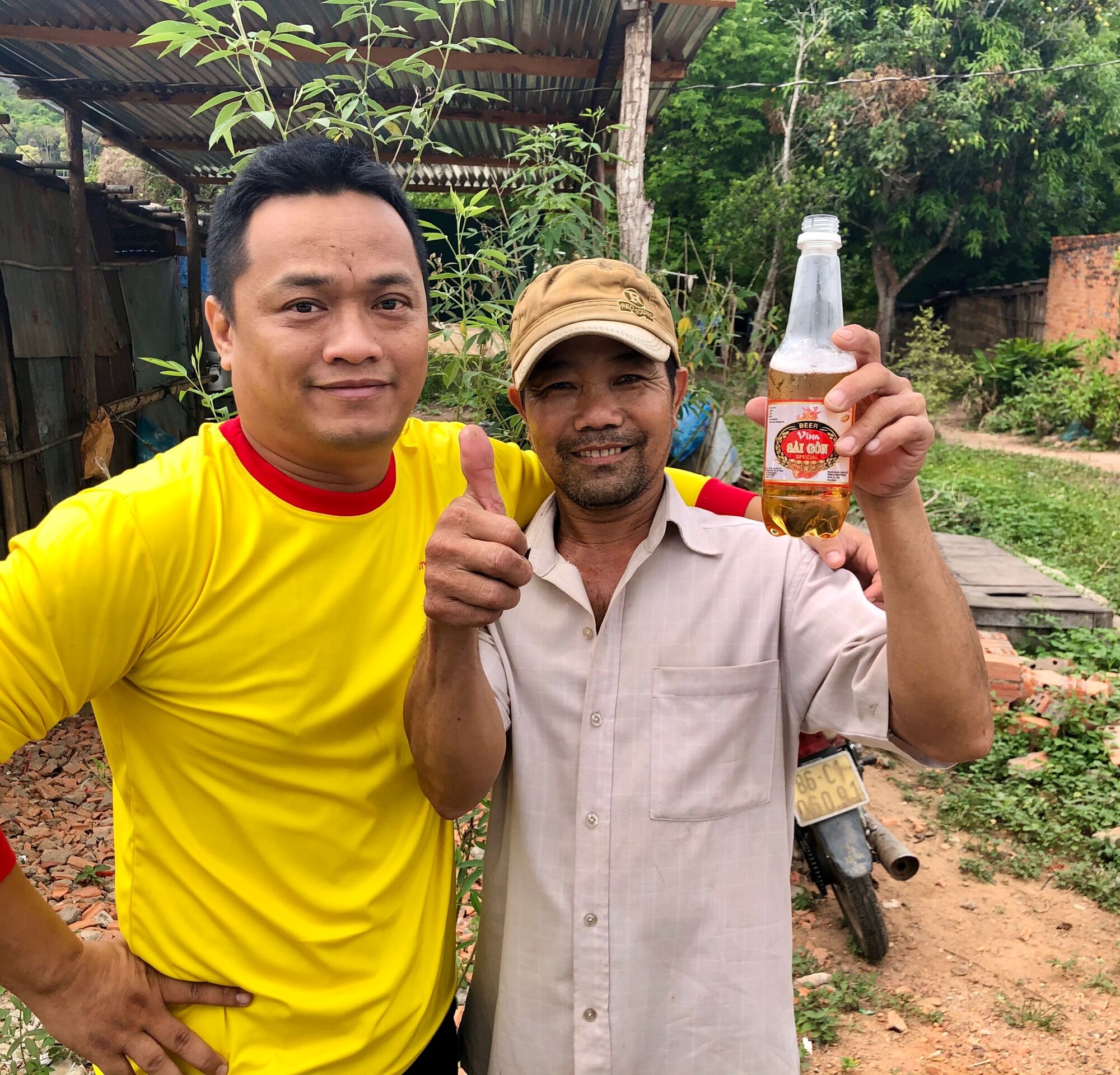 Bia Tươi Vina Sài Gòn Đỏ (Lốc 20 chai 400ml)