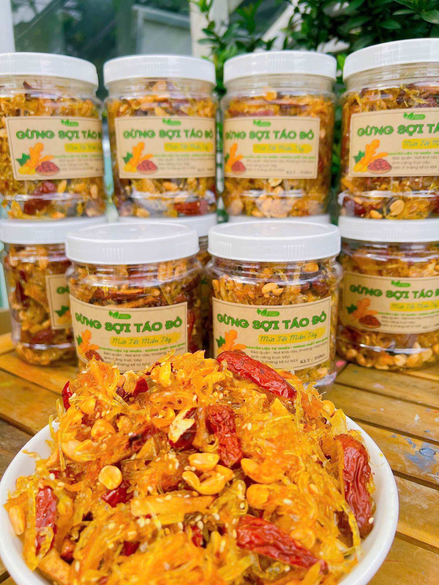 MỨT GỪNG SỢI DẺO MÈ ĐẬU PHỘNG 300g