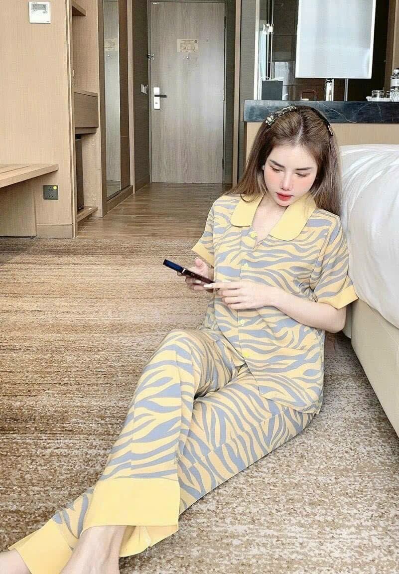 Bộ  lụa mango  cao cấp quần dài tay ngắn cổ sen size dưới 58 ký