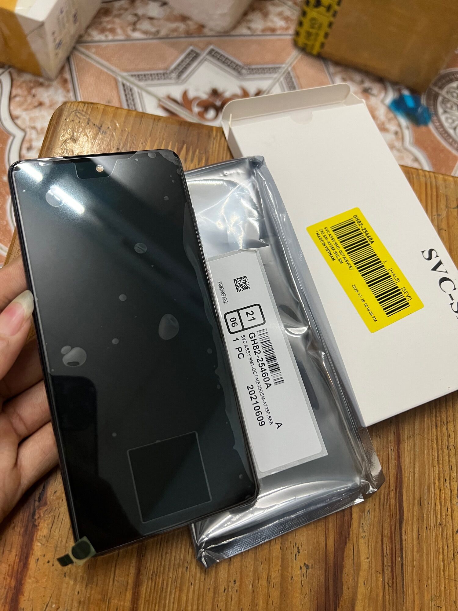 Màn hình Samsung A72 Công Ty liền khung