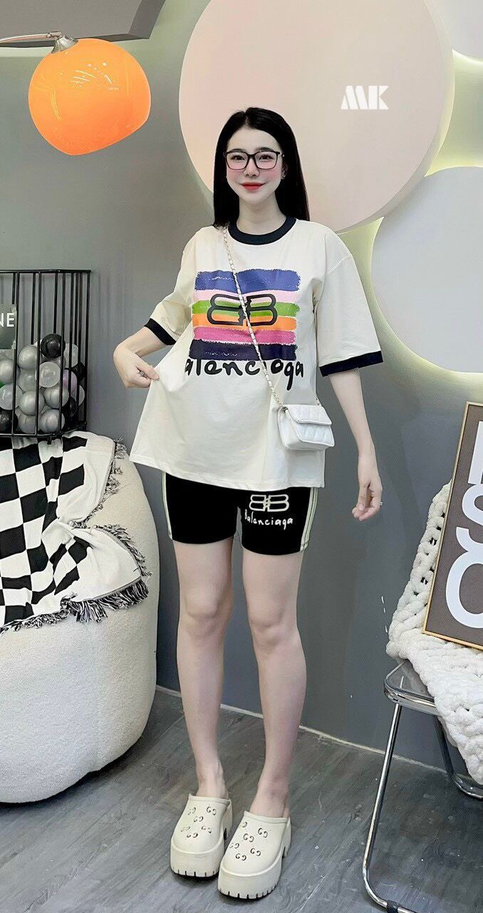 SÉT BỘ ÁO THUN KÈM QUẦN ĐÙI MK