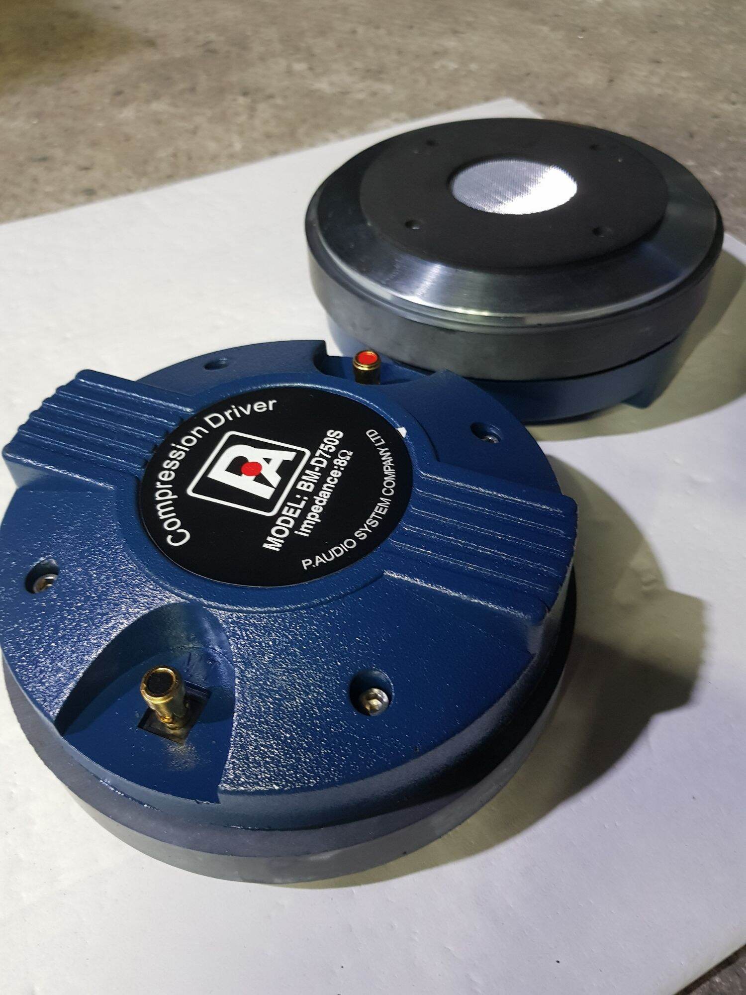 trép kèn PA 750 (giá 1 cặp)