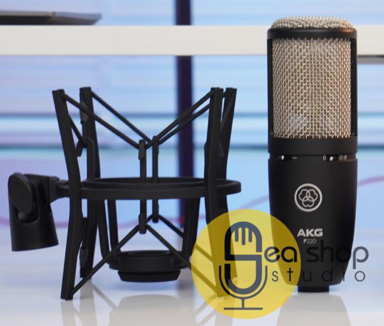 Micro thu âm chuyên nghiệp akg p220