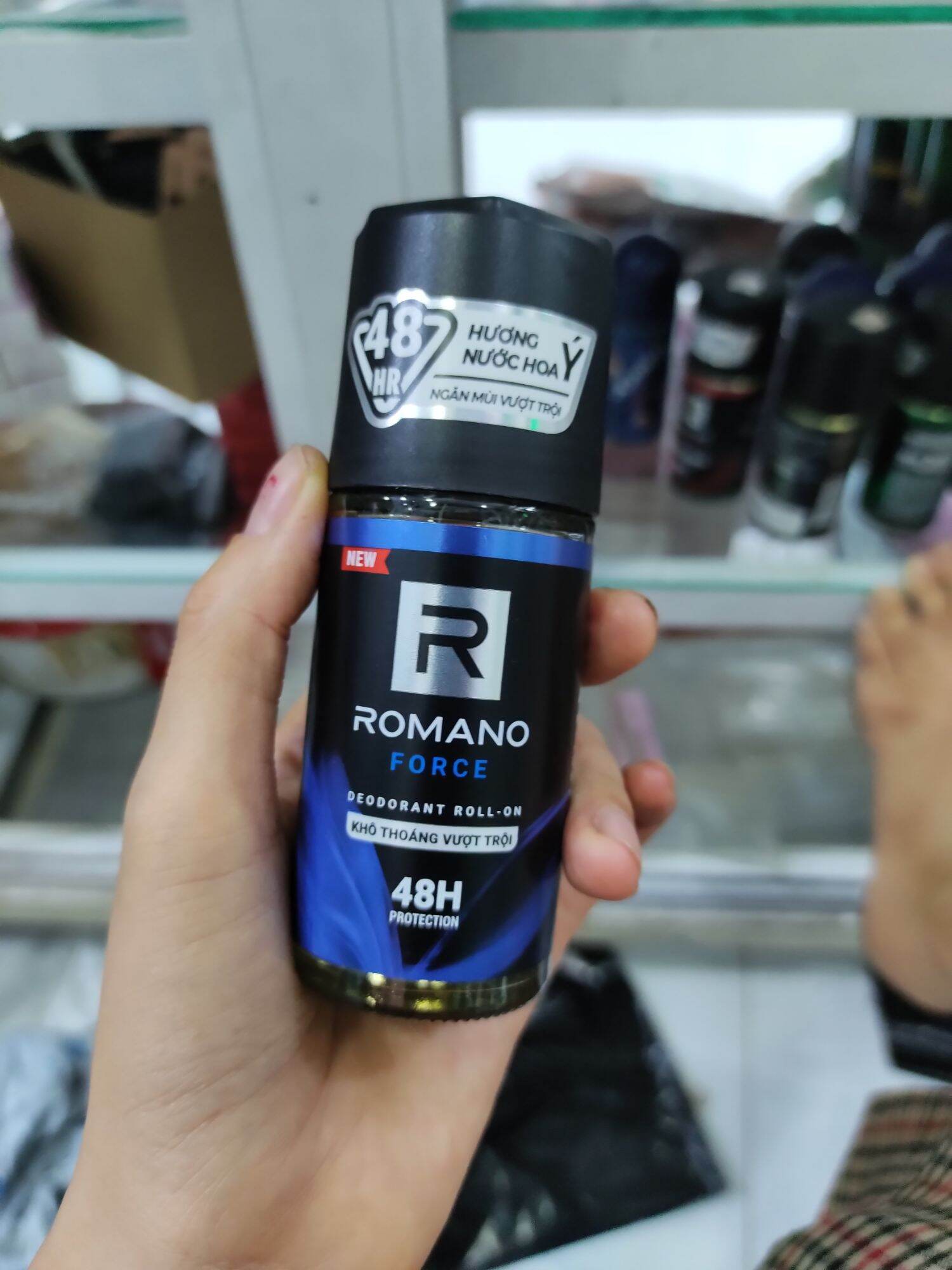 Lăn khử mùi romano khô thoáng vượt trội 50ml
