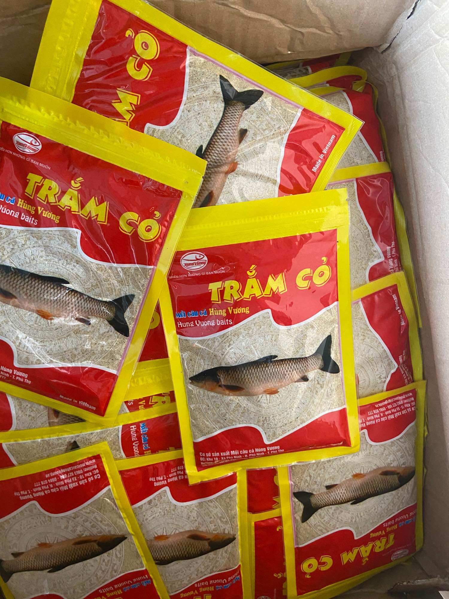 Mồi cám câu cá Trắm Cỏ Hùng Vương (200gram)