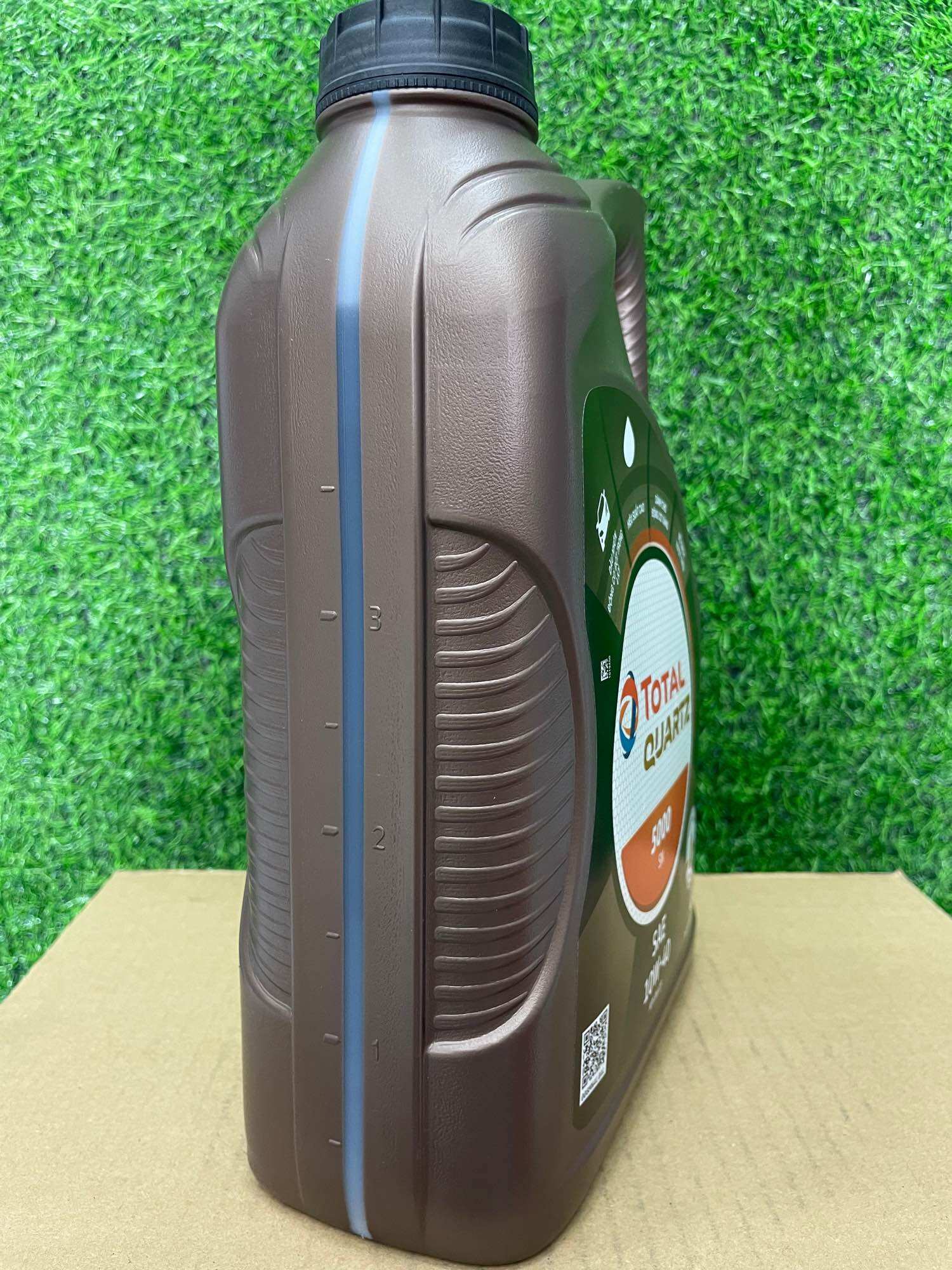 [ HÀNG CHÍNH HÃNG] Nhớt động cơ Total Quartz 5000 10W40 (4 lít)