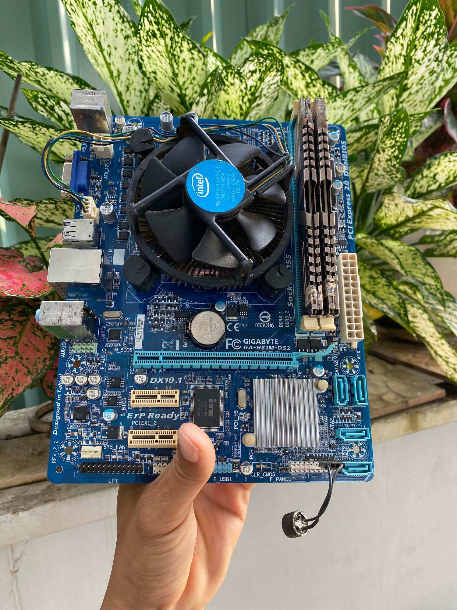 Combo h61-i5 2xxx- ram 8g