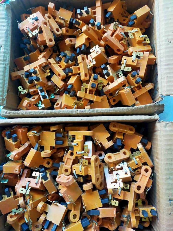 Chổi than phíp 2_3kw máy phát điện
