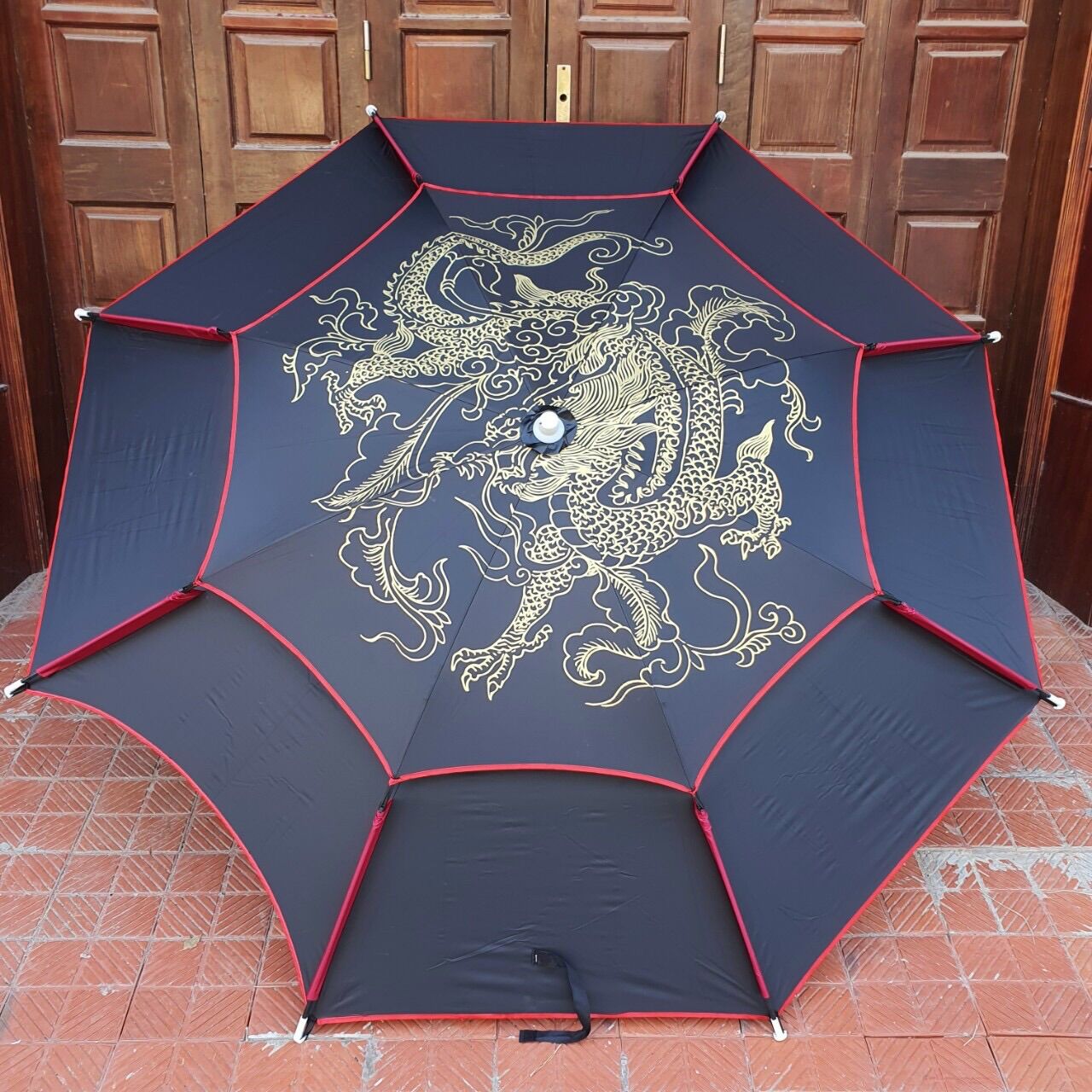 Ô Kim Long  gồm 3 màu đỏ,xanh,đen