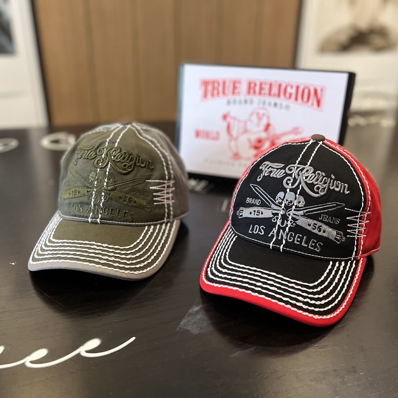 Nón kết/Mũ lưỡi trai Truereligion song kiếm (VNXK)
