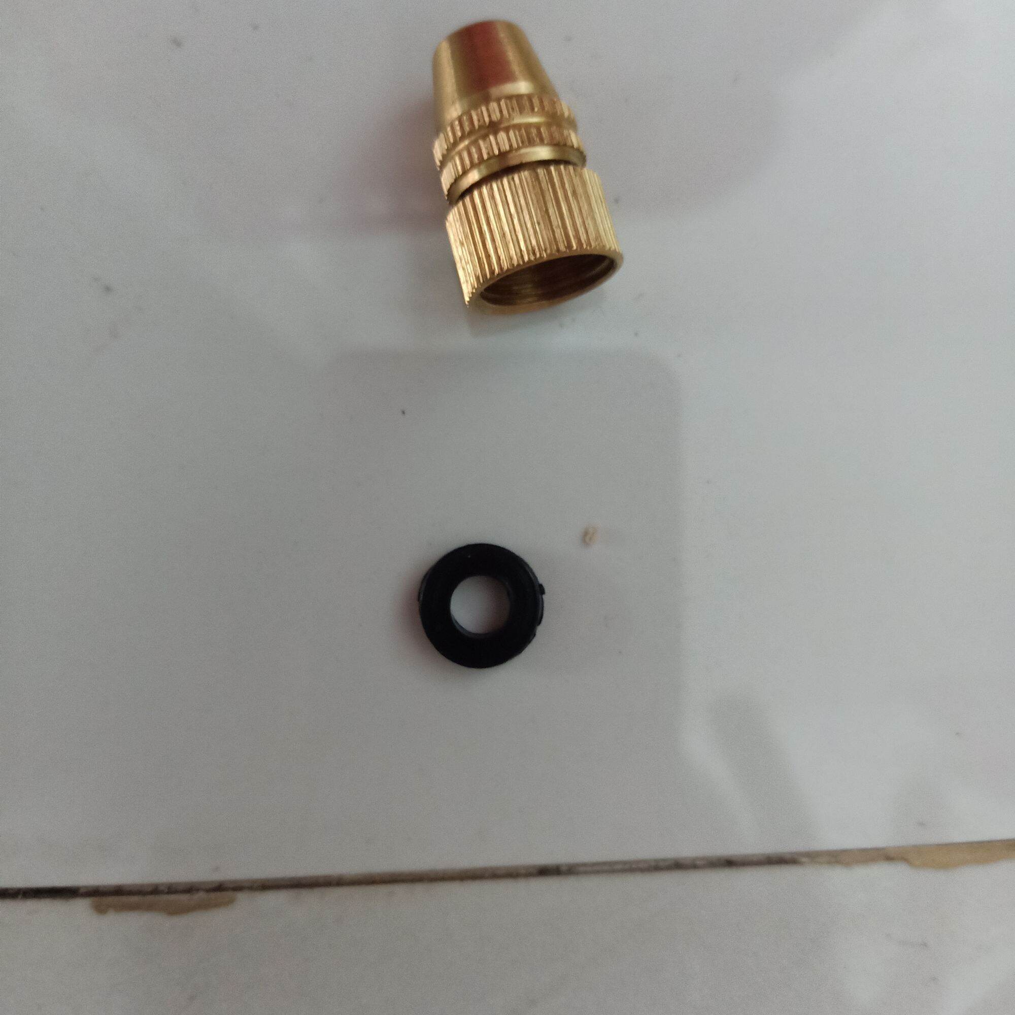 Béc Đồng Bình Xịt Tưới Cây Dudaco 2L-20L