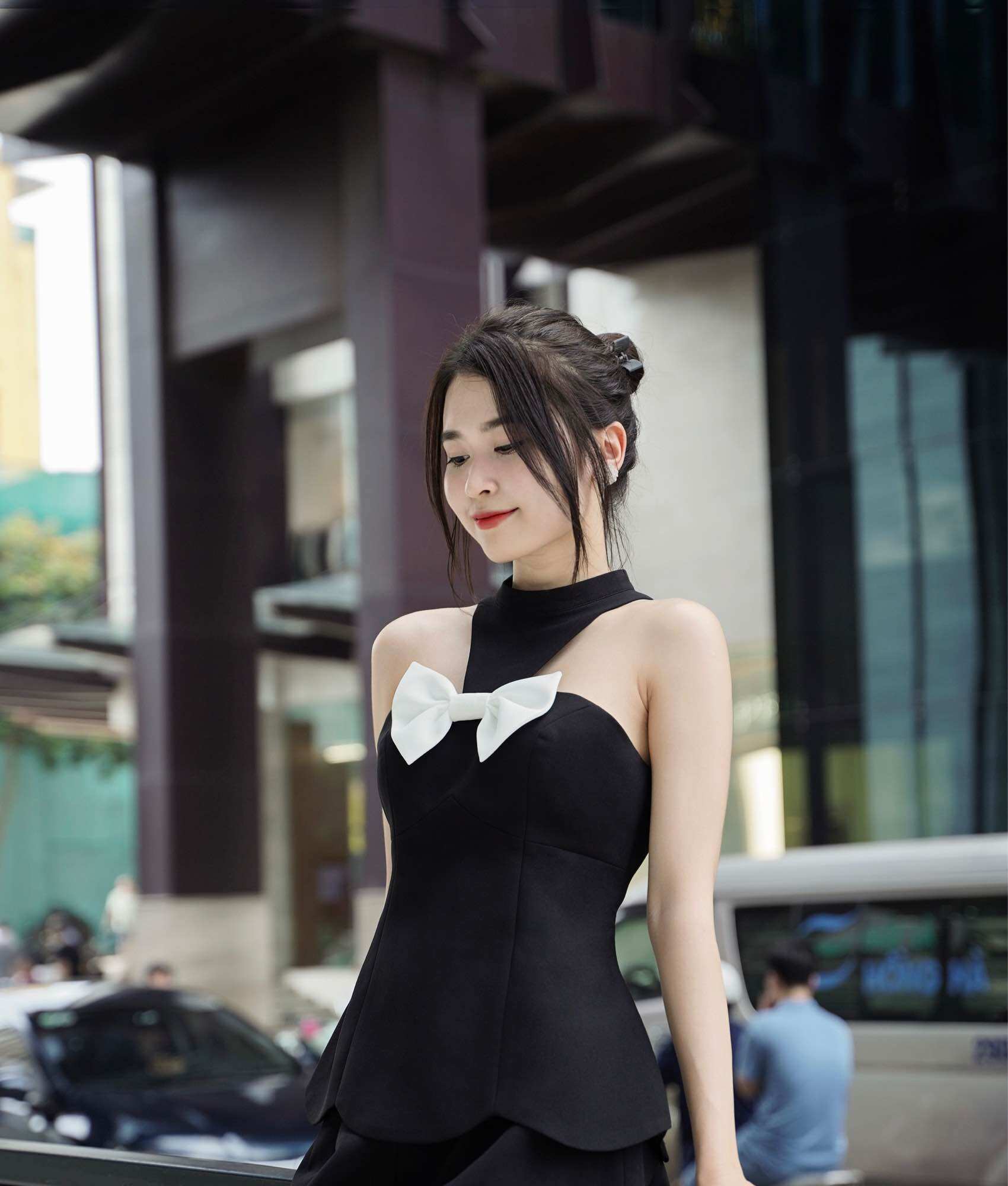 Top - áo cổ yếm thắt nơ - clara ruby