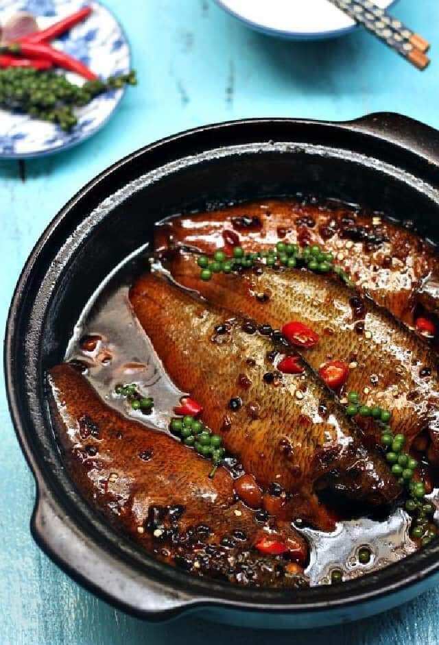 cá sặc trứng kho tiêu hộp 500g