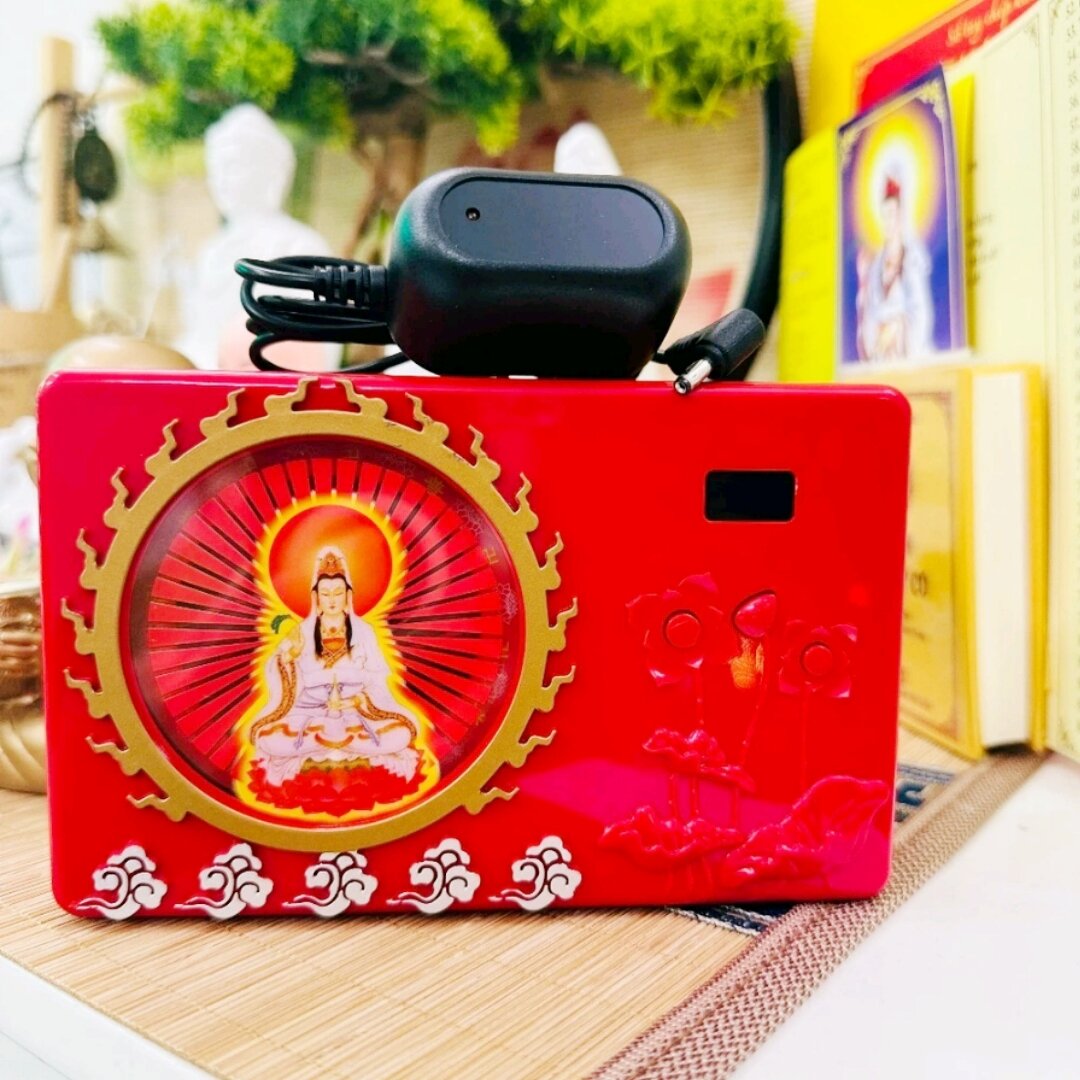 Máy Niệm Phật 21 Bài Có Đèn Phật Quan Âm Đổi Màu