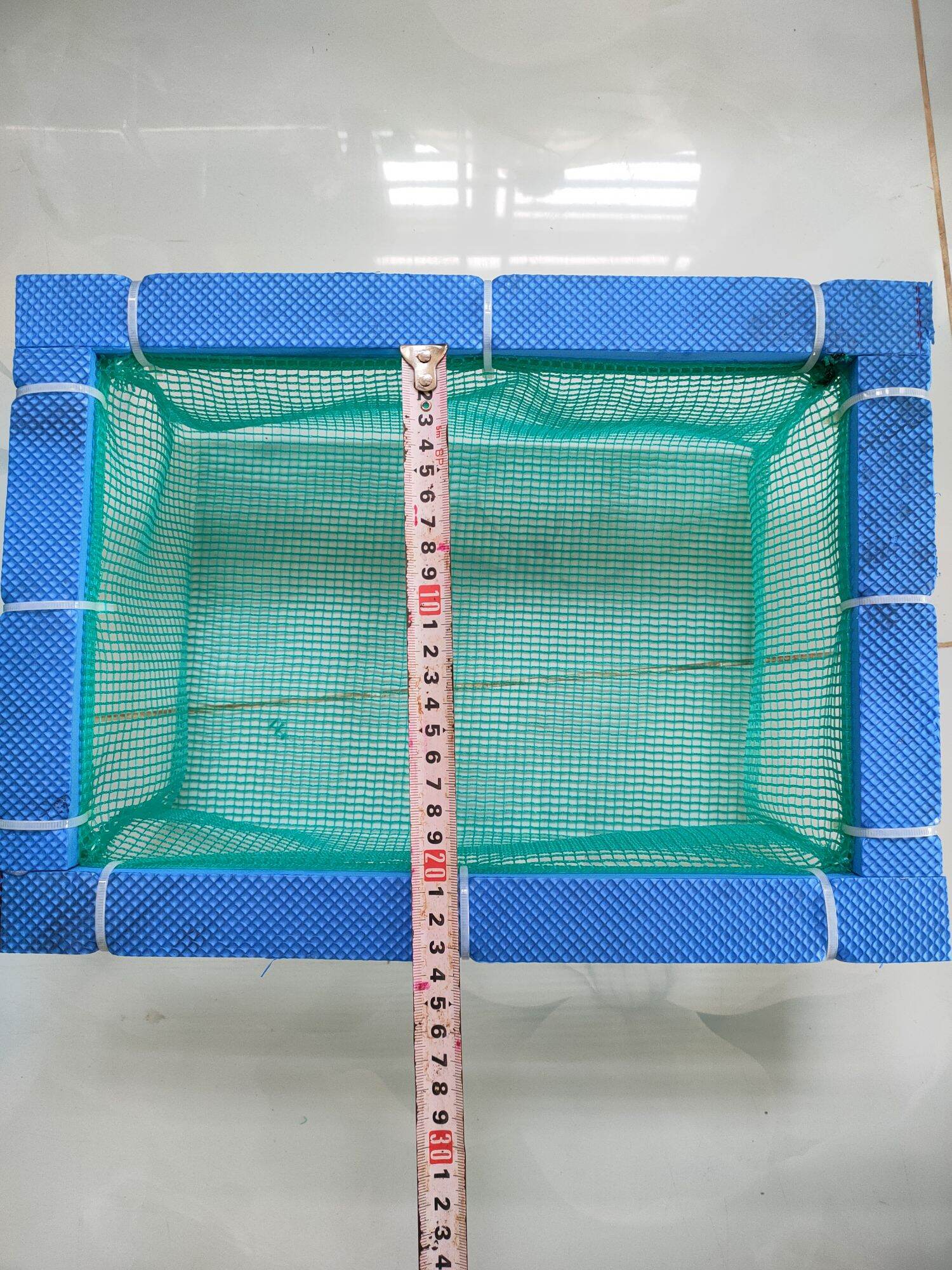 Lồng đẻ guppy, lồng dưỡng cá
