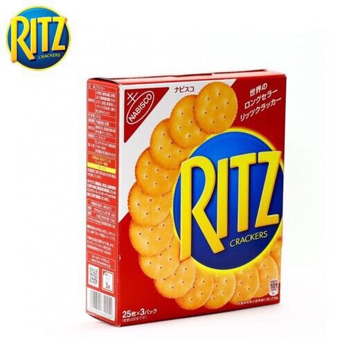 Bánh Ritz Crackers của Nabisco Nhật gồm 3 cây bên trong (25 cái bánh/cây) tổng trọng lượng 247gr