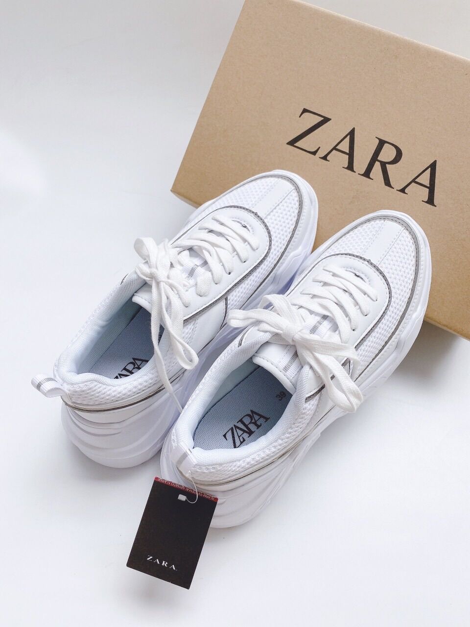 Giày thể thao zara có sẵn