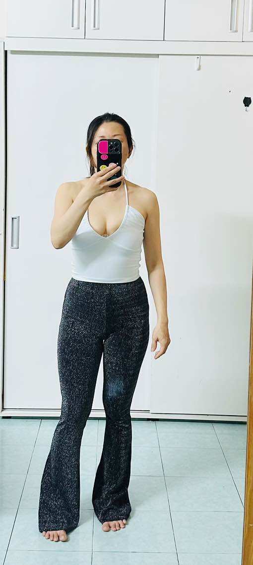 🌹🌹🌹Áo croptop dây quàng cổ vnxk.